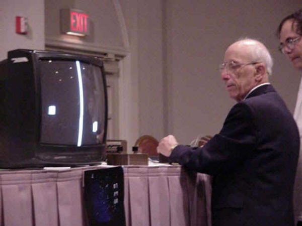 Ralph Baer \ Magnavox Odyssey